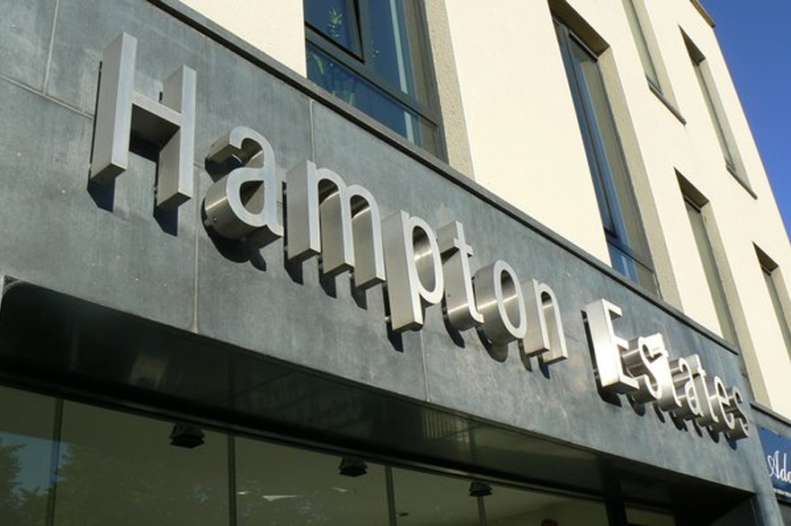 Hampton Estates Front Sign